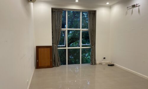 Bán căn biệt thự 220m2 x 3 tầng dãy T8 Ciputra, Tây hồ, Hà Nội