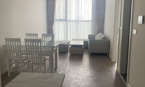 Cho thuê căn hộ chung cư tầng cao 2PN đủ đồ tòa R2 Sunshine Riverside Tây Hồ