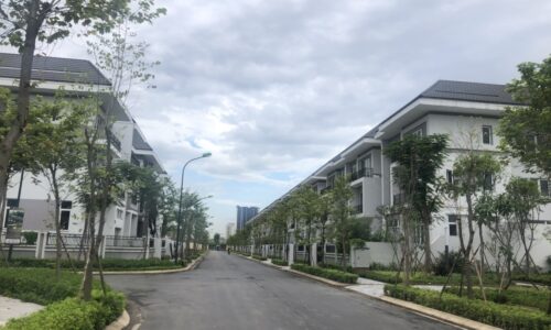 Bán biệt thự dãy K6 Ciputra Hà Nội DT 399m2 giá yêu thương. LH 0988154585
