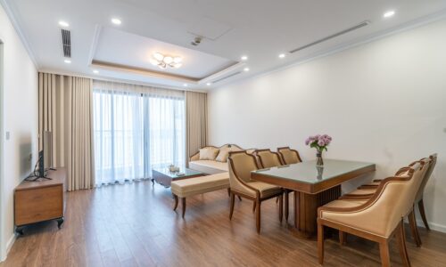Căn hộ 2PN tầng cao 04 tòa R2 Sunshine Riverside, quận Tây Hồ cần bán, LH 0988154585