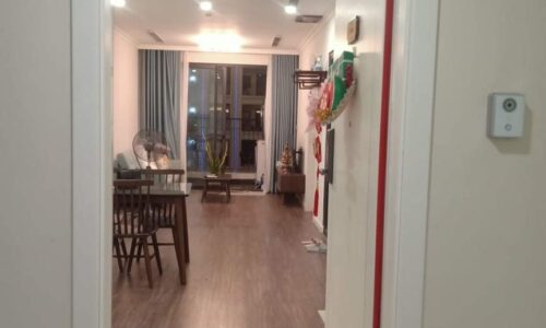 Căn hộ tầng cao, view đẹp, đủ đồ tòa R1 Sunshine Riverside, Tây Hồ cho thuê