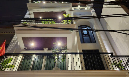 Bán nhà Phú Thượng 6 tầng, thang máy sịn, ngõ oto